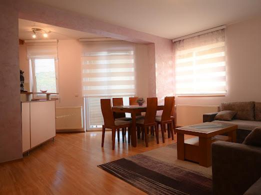 Mb Apartments Ягодина Экстерьер фото